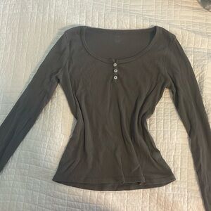 Brandy Melville Zelly Top